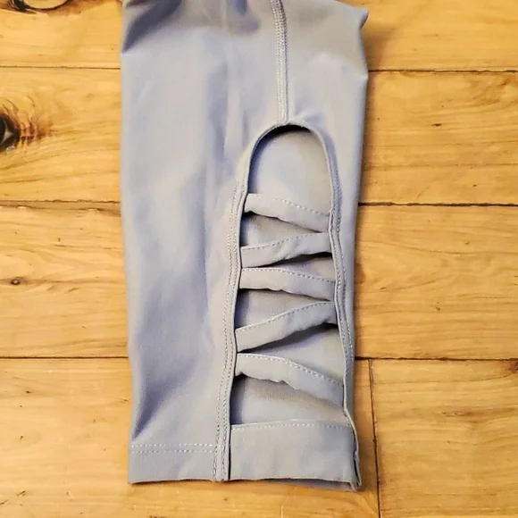 3/$15 Lilac Grey 3/4 Leggings - Picture 2 of 3